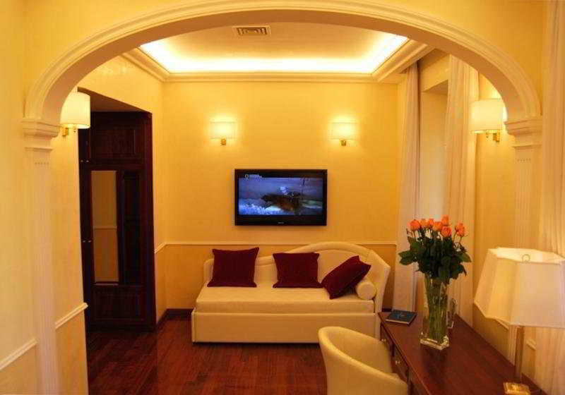 Luxury Ludovisi Rooms Рим Екстер'єр фото