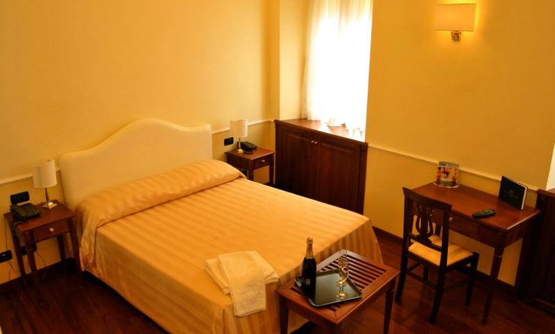 Luxury Ludovisi Rooms Рим Екстер'єр фото
